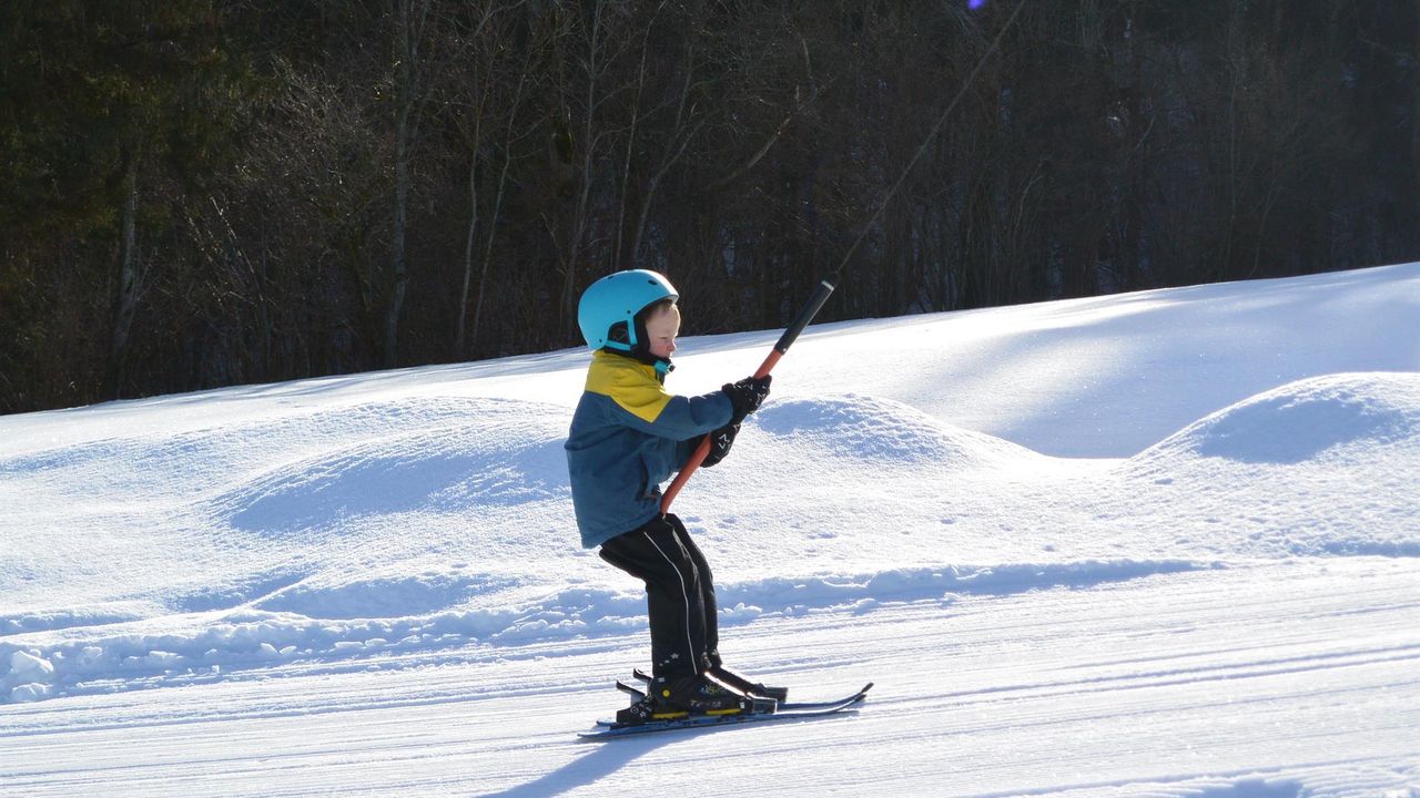 Skifahren am Familienlift Skifahren am Familienlift